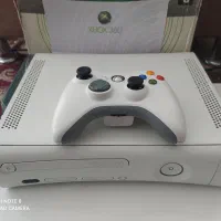 یک XBOX 360کپیخورجیتگ‌با 13بازی و دسته اصلی|کنسول، بازی ویدئویی و آنلاین|مشهد, طبرسی شمالی|دیوار