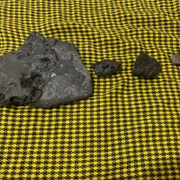 شهاب سنگ|کلکسیون اشیاء عتیقه|حاجی آباد, |دیوار