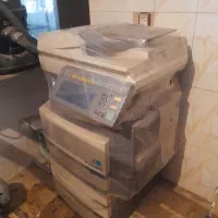 دستگاه کپی وپرینت رنگی کونیکا وسیاه و سفید توشیبا