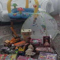 مقداری اسباب بازی و لباس و کفش|اسباب‌‌بازی|سبزوار, ولیعصر (نجار آباد)|دیوار
