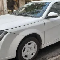 دنا پلاس ۵ دنده EF7 زیرقیمت سفید