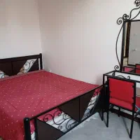 تخت و کنسول