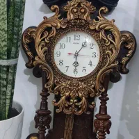 ساعت دیواری