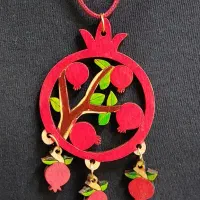 گردنبند ویژه شب یلدا