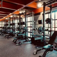 منشی باشگاه بدنسازی مردانه و اجاره بوفه