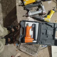 منگنه  میخ کوب کپسول اتش نشانی ،12لیتری|مصالح و تجهیزات ساختمان|قم, قلعه صدری|دیوار