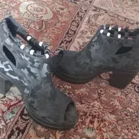 کفش سایز۳۸ کاملا نو