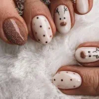 کاشت و ترمیم ناخن به مناسبت یلدا|خدمات آرایشگری و زیبایی|تهران, قلهک|دیوار