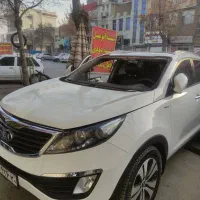 شیشه اتومبیل قنات
