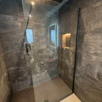 کاشیکاری و سنگ کاری با بالاترین کیفیت|خدمات پیشه و مهارت|رشت, گلباغ نماز|دیوار