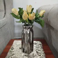 گل وگلدان نو