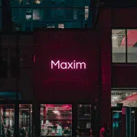 دامنه اینترنتی ماکسیم maxim