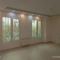 ۱۱۰ متر، دوخواب، فول کلید نخورده، سالن پرده خور