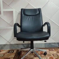 صندلی چرخشی طبی