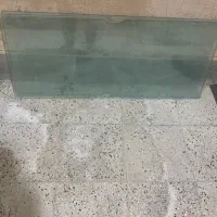 شیشه ویترین واینه