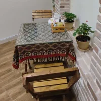 میز صندلی چوبی تاشو - سماور گازی - حوض