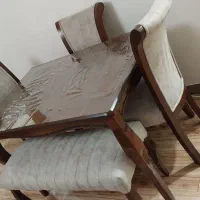 میز غذاخوری