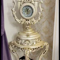 ساعت ایستاده دو تیکه