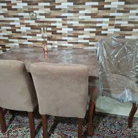 میز صندلی چهار نفره در حد نو