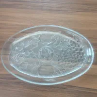 تعدادی ظرف با هم