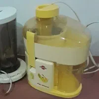 آبمیوه گیری و آسیاب کن و مخلوط کن