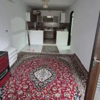 ویلای  دو طبقه ماشین رو راه جدا