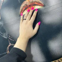 کاشت ناخن کاشت مژه وبقیه خدمات