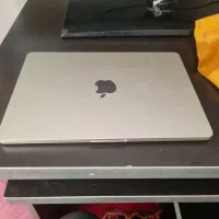 مک بوک m3 256رم 8