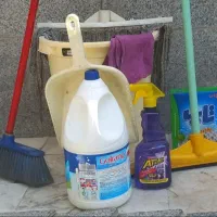 نظافت منزل و راه پله