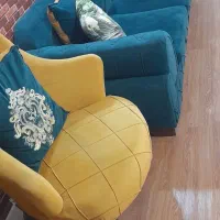 مبل راحتی تشک دوبل با۸ عدد گوسن ویک عدد مبل کردون