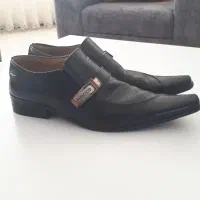 کفش مردانه سایز ۴۳ چرم مصنوعی کاملا سالم و درحد نو