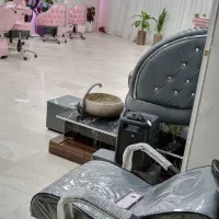 همکاری و اجاره صندلی با سالن زیبایی گلوریس|خدمات آرایشگری و زیبایی|بومهن, |دیوار