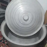 دیگ بزرگ با ۱۲ کیلو گرم وزن|ظروف پخت‌وپز|پاکدشت, حصار امیر|دیوار