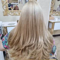 خدمات آرایشگری و زیبایی