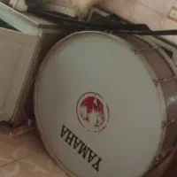 طبل بزرگ یک متری تقریبا