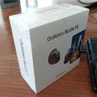 هدفون بلوتوثی سامسونگ galaxy buds FE