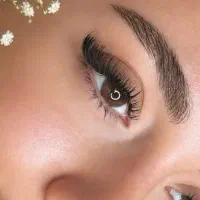 آموزش حرفه ای اکستنشن مژه ۲/۸۰۰ با مربی بین المللی
