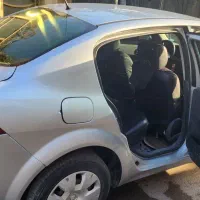 مگان نقره ای ۸۸ موتور ۱۶۰۰ بدون رنگ سالم|خودرو سواری و وانت|مشهد, درابد امام|دیوار