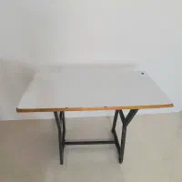 میز چرخ خیاطی