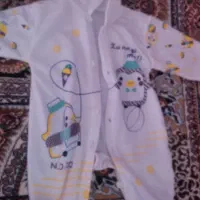 سرهمی دکمه دار