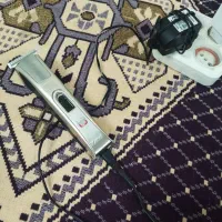 ماشین ریش دست دوم|آرایشی، بهداشتی، درمانی|کرج, گلدشت|دیوار