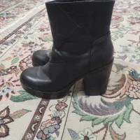 سه جفت پوتین|کیف، کفش، کمربند|اسلام آباد, |دیوار