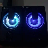 اسپیکر دکستاپ با نور RGB