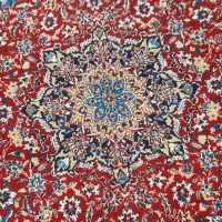 یک عدد فرش ۶متری سالم در حد نو