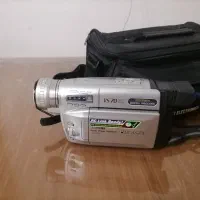 دوربین فیلمبرداری در حد|دوربین عکاسی و فیلم‌برداری|فردیس, شهرک ۱۱۰|دیوار