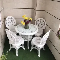 میز ناهار خوری پلاستیکی چهار نفره