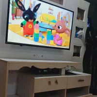 میز تلوزیون