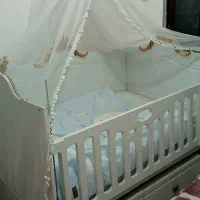 تخت خواب  بچه