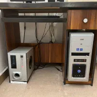 میز کامپیوتر