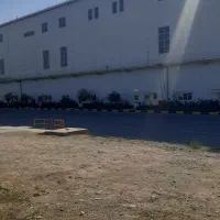 استخدام نیروی خط تولید شیفت روز و شب